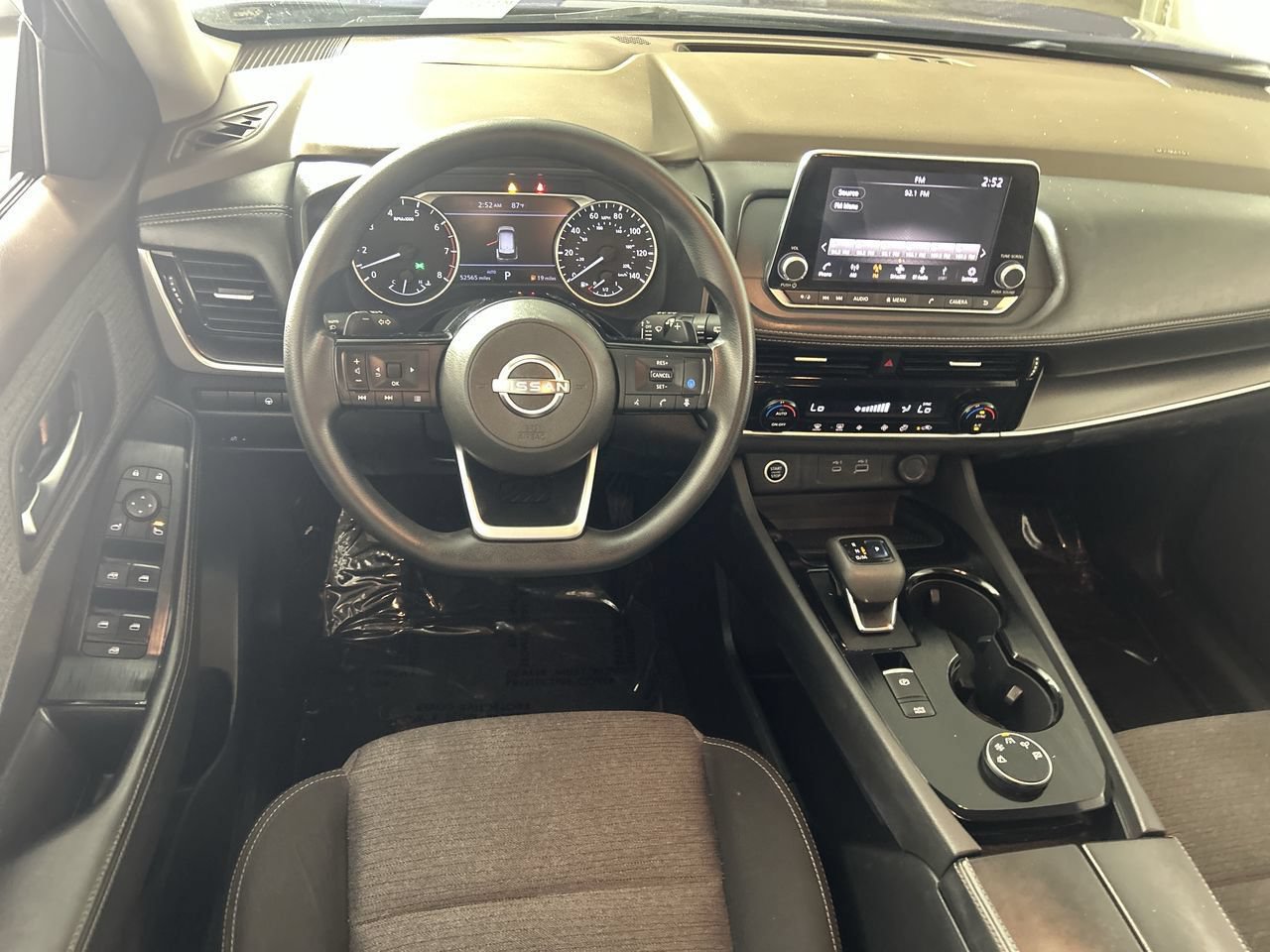 Used 2022 Nissan Rogue SV AWD/4WD image 22