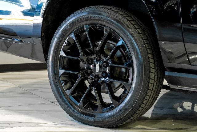 Used 2022 Cadillac Escalade ESV Sport Platinum w/ Heavy-Duty Trailer Package AWD/4WD image 94