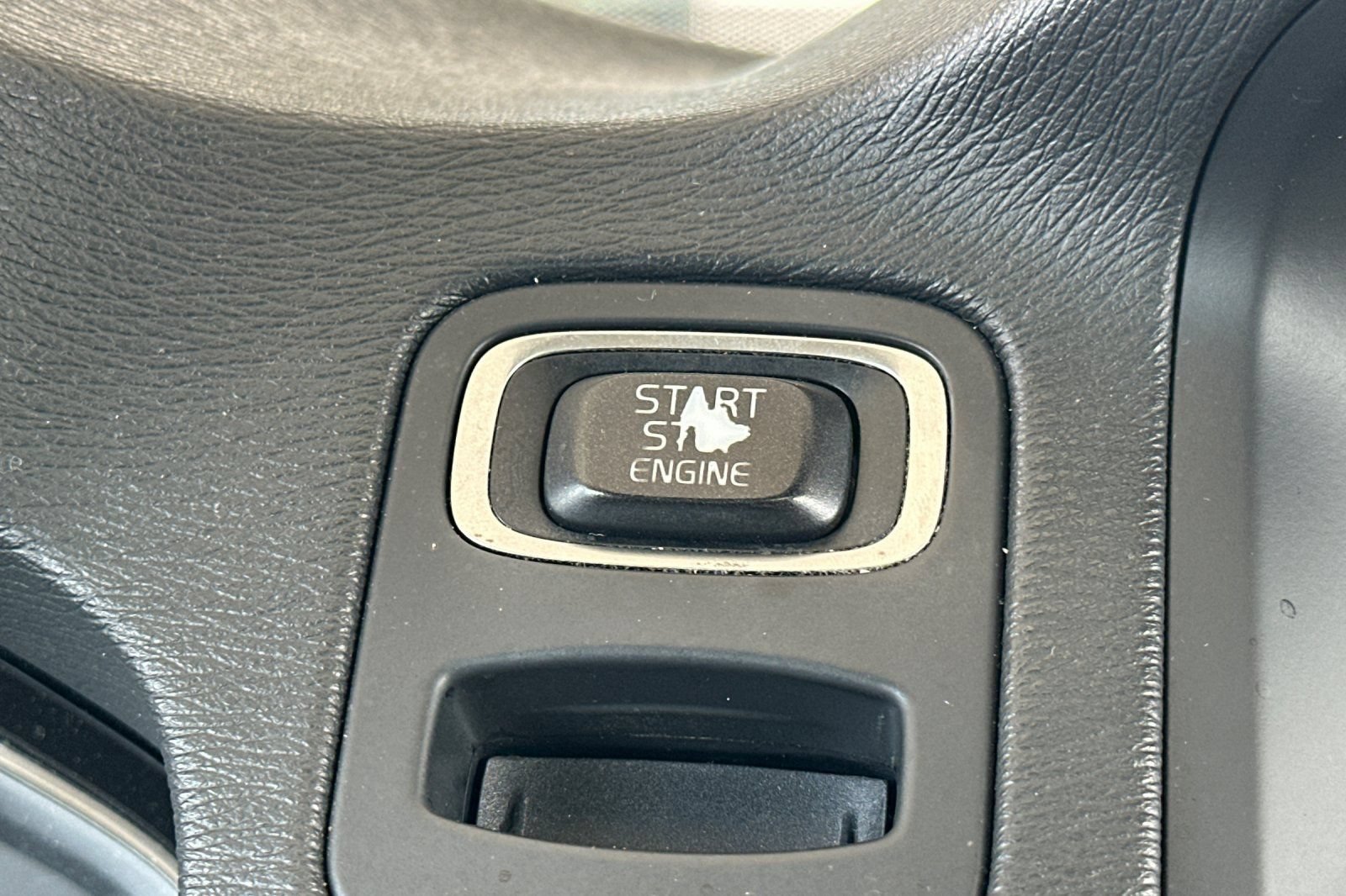 Used 2016 Volvo S80 T5 w/ Convenience Package FWD image 21