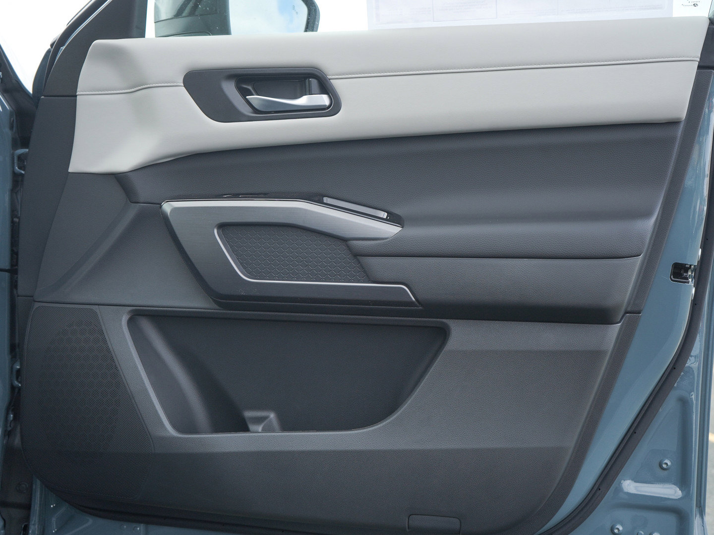 New 2026 Nissan Pathfinder SL AWD/4WD image 10