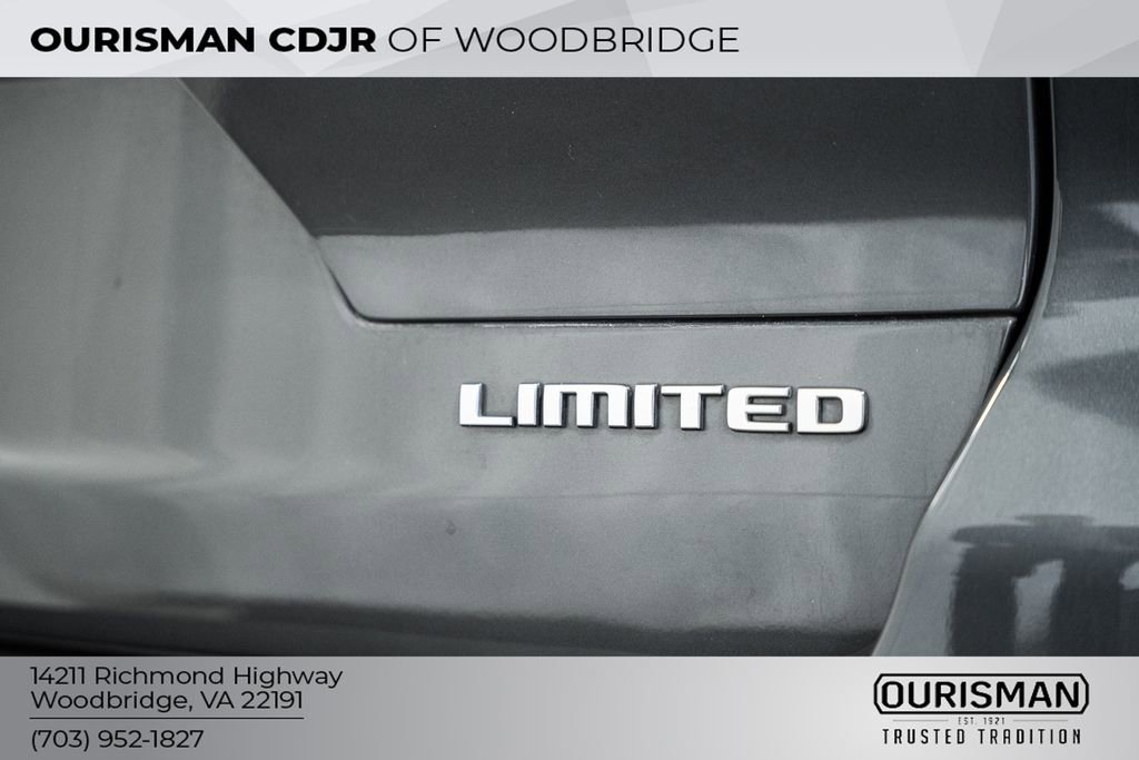 Used 2024 Jeep Grand Cherokee L Limited w/ Luxury Tech Group II image 9