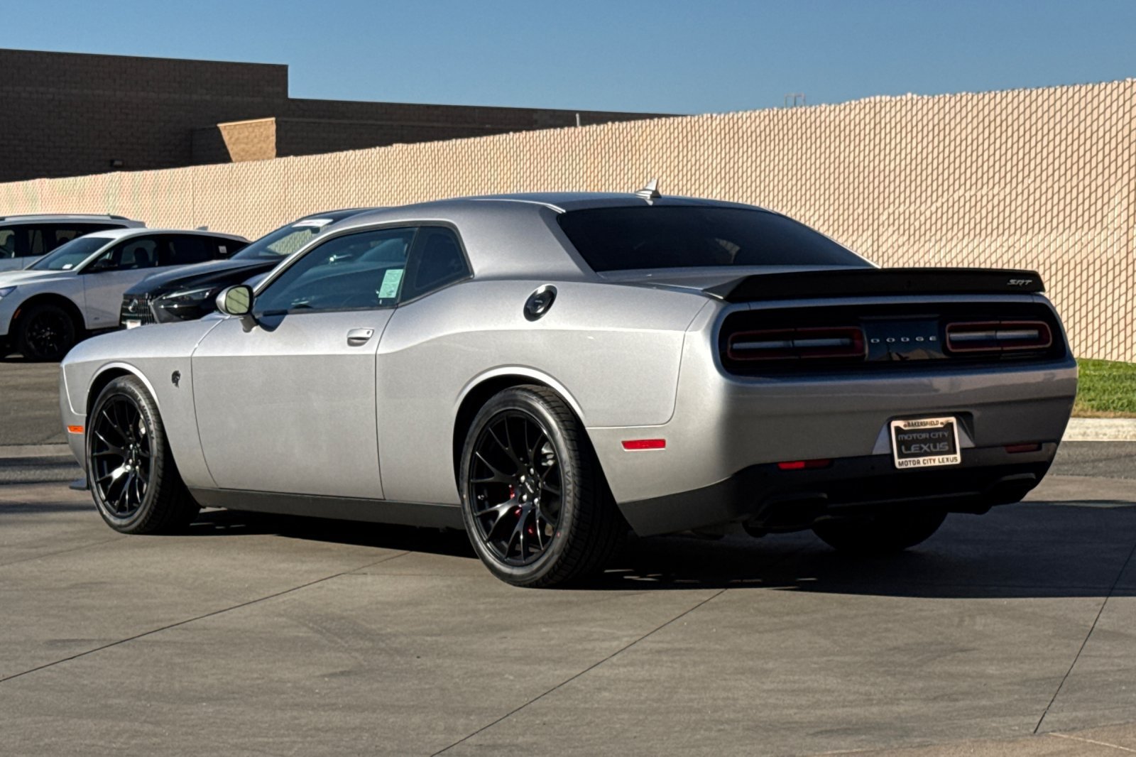 Used 2016 Dodge Challenger SRT Hellcat RWD image 6