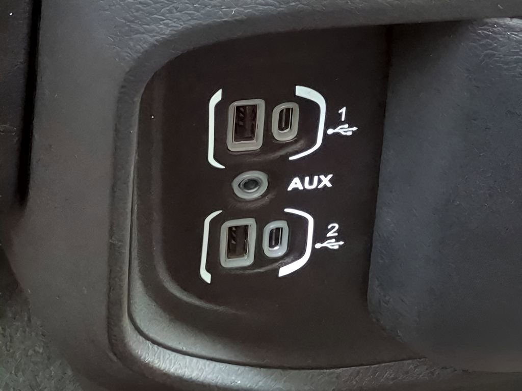 Used 2024 RAM 1500 Big Horn image 21