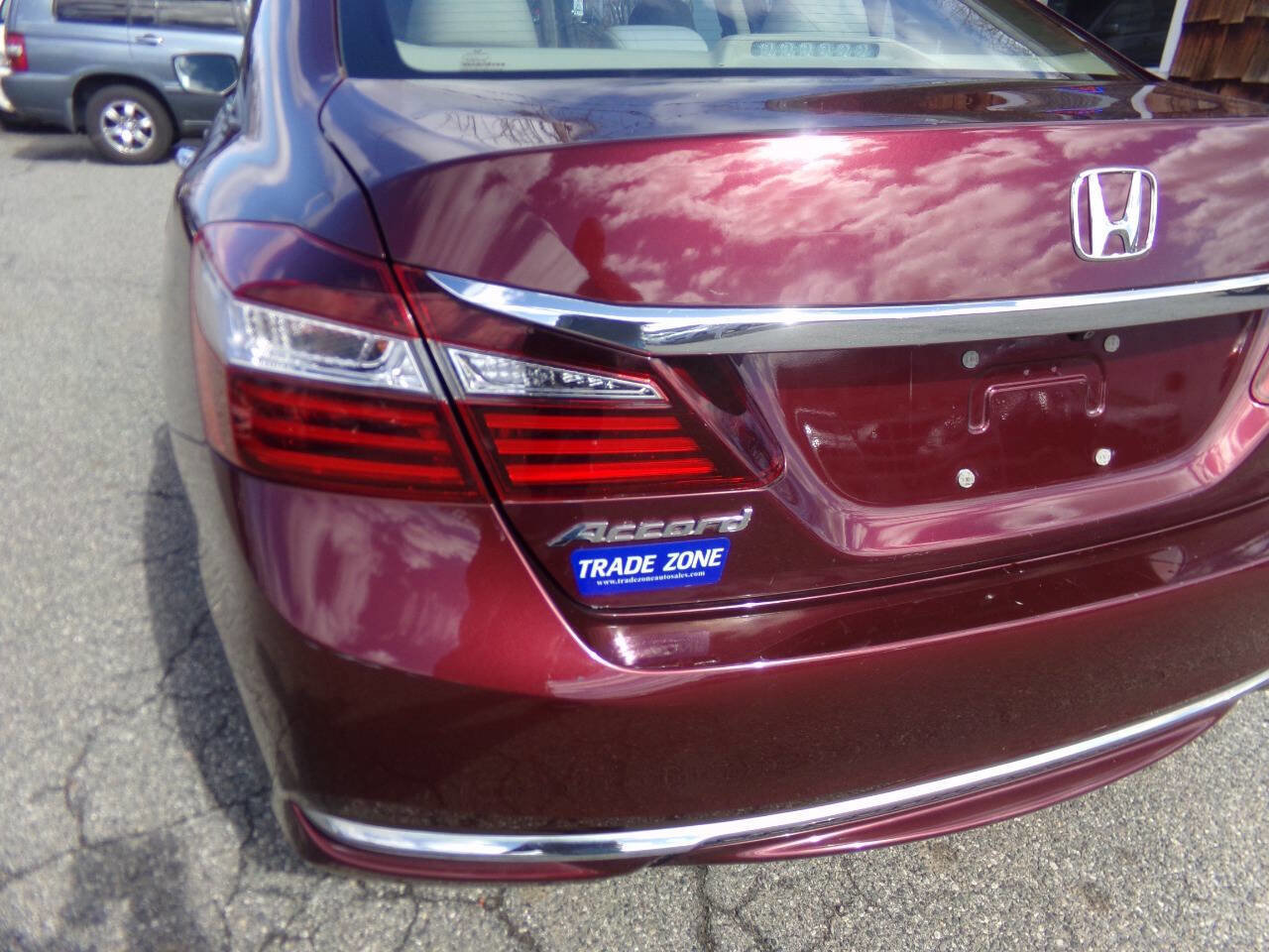 Used 2016 Honda Accord LX image 8