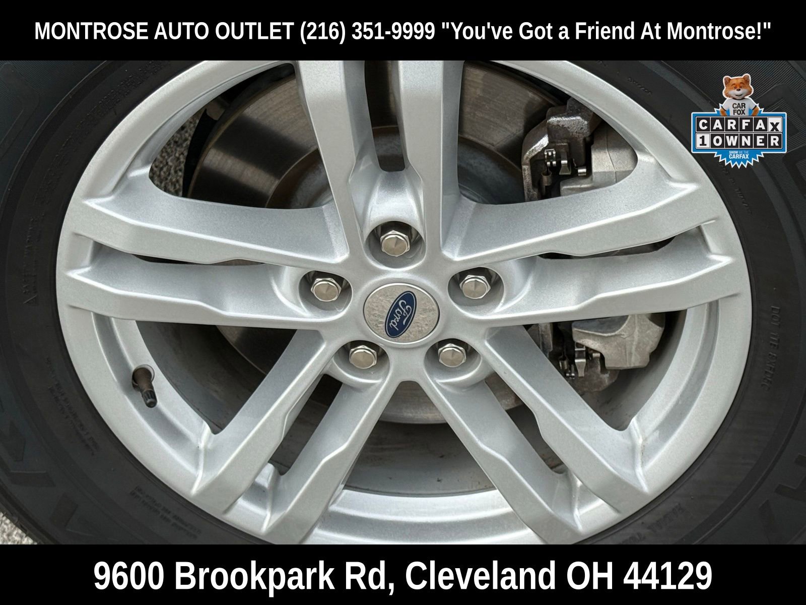 Used 2023 Ford Explorer XLT w/ Equipment Group 202A image 10