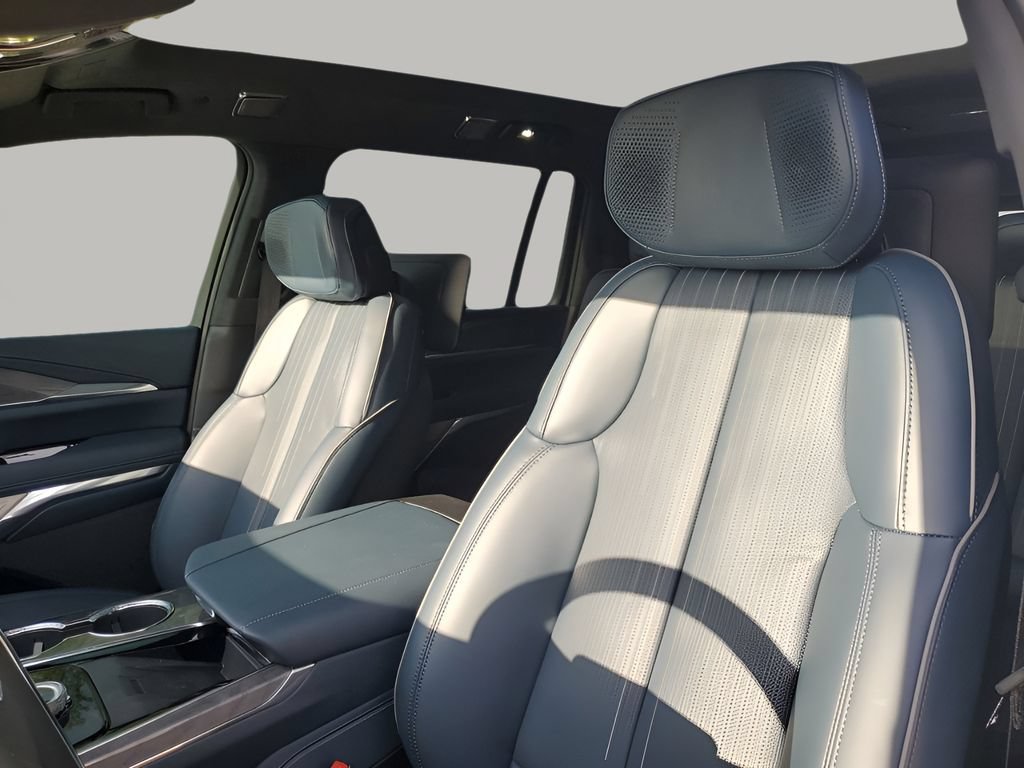 New 2026 Cadillac Escalade IQL Sport 2 AWD/4WD image 38