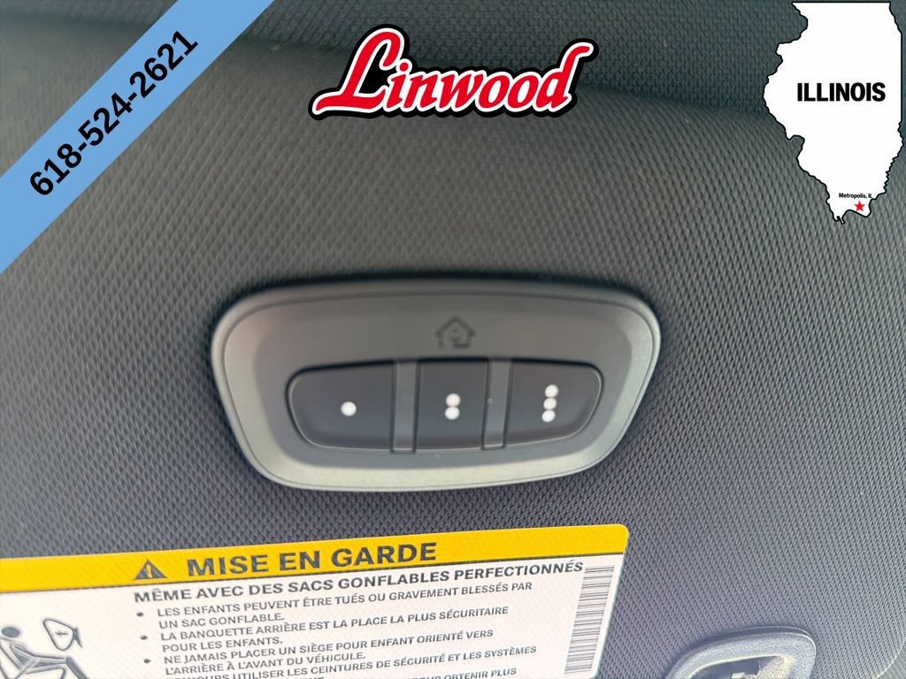 New 2026 Chrysler Pacifica Select FWD image 32
