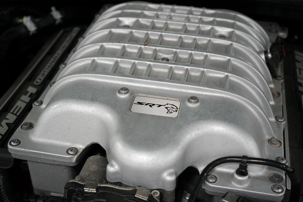 Used 2015 Dodge Challenger SRT Hellcat image 34