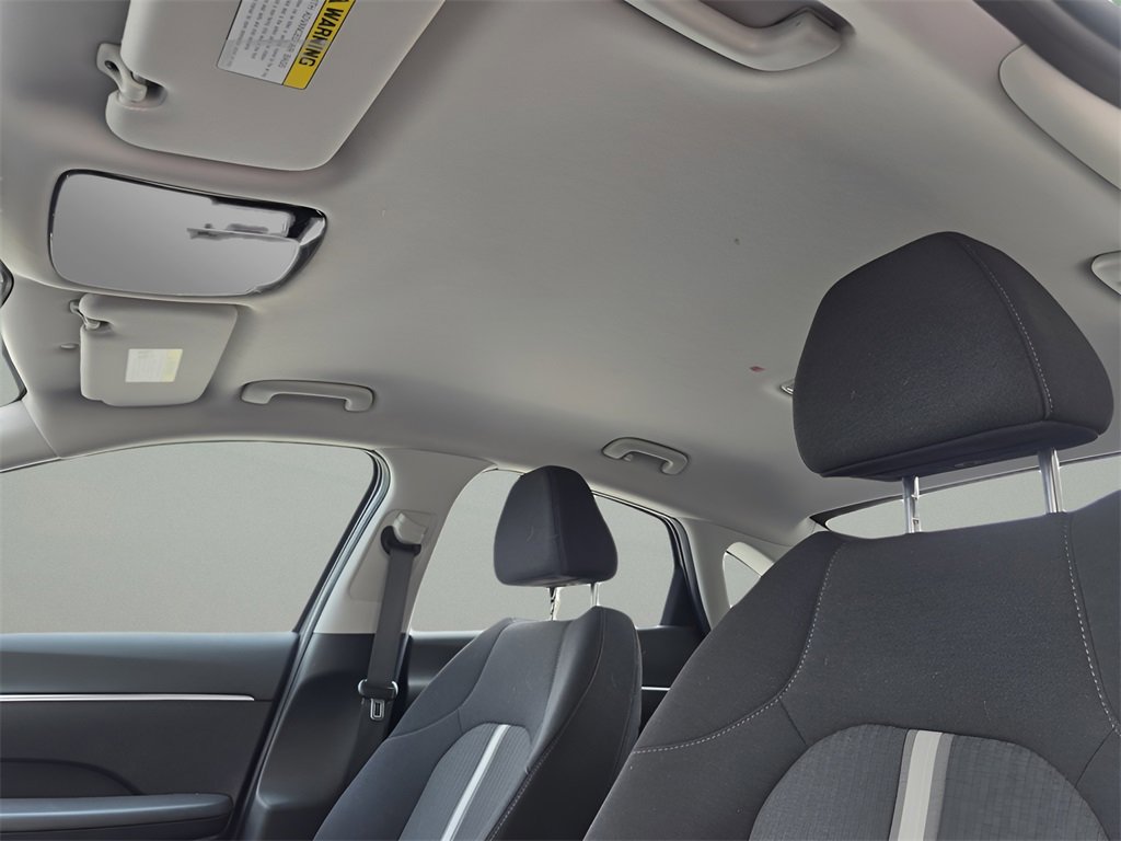 Certified 2023 Hyundai Sonata SE w/ Preferred Accessory Package image 17