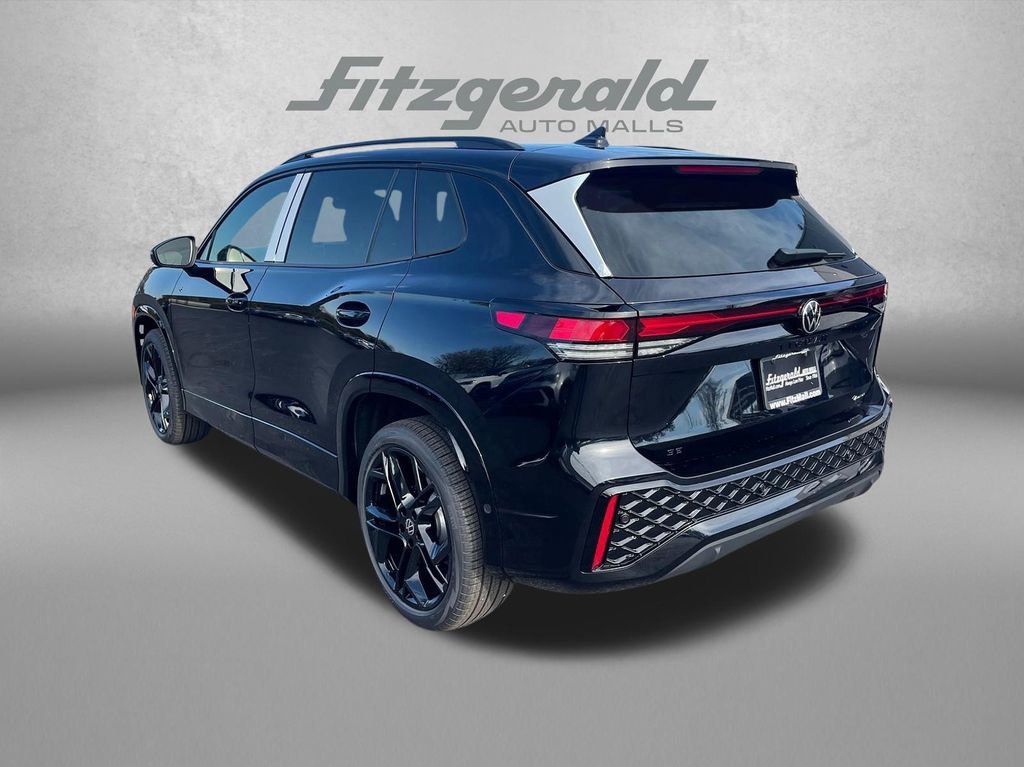 New 2026 Volkswagen Tiguan SE R-Line image 8