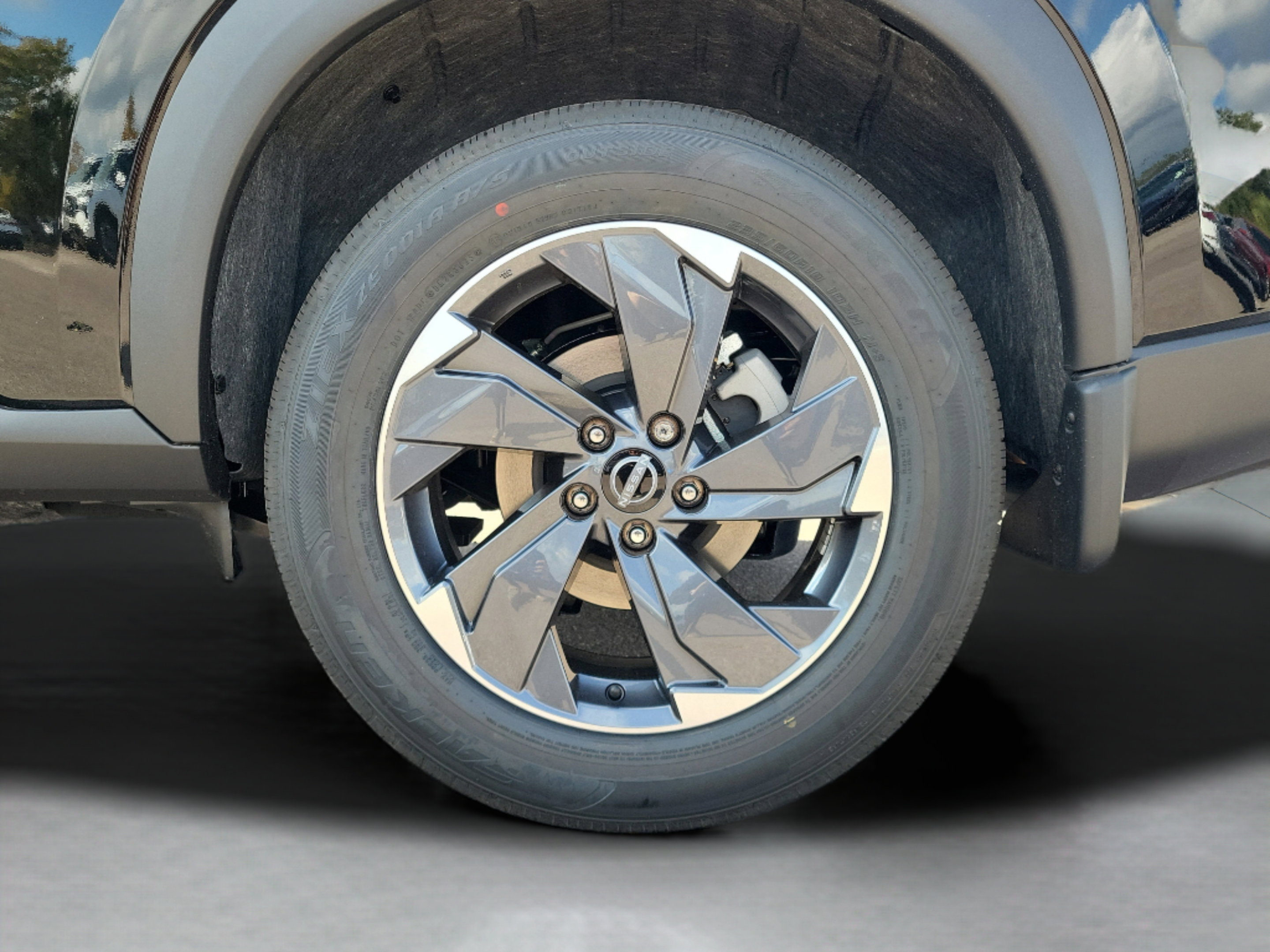 Certified 2026 Nissan Rogue SV w/ Cold Weather Package FWD image 37