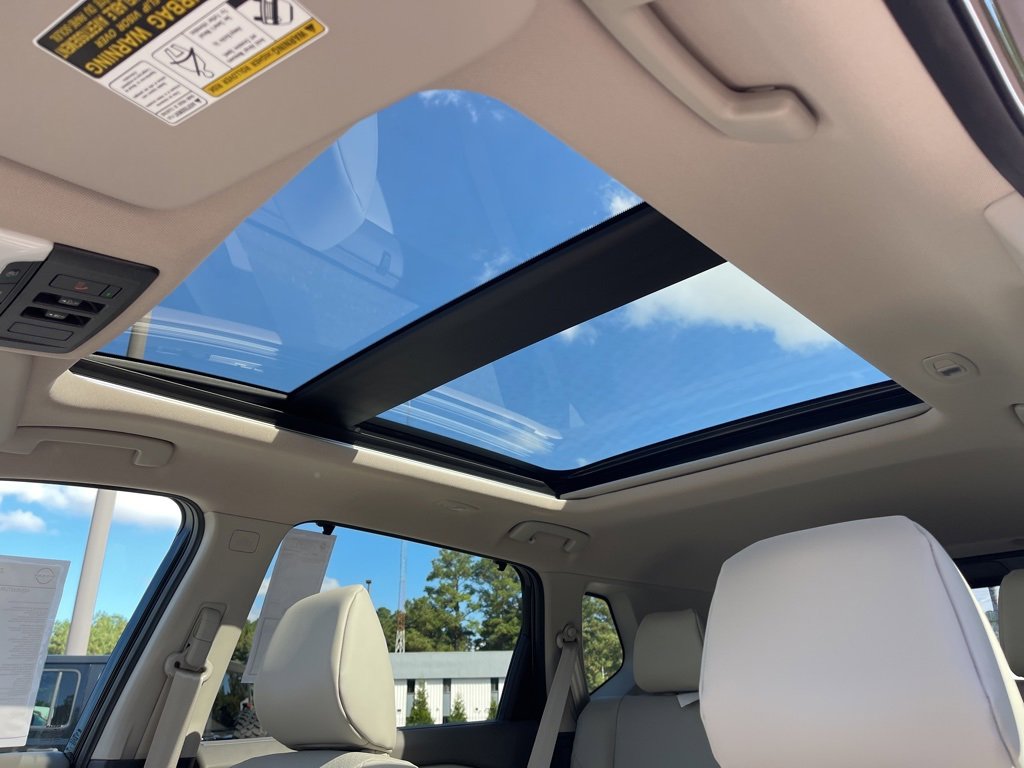 New 2026 Nissan Rogue SV w/ SV Premium Package image 17