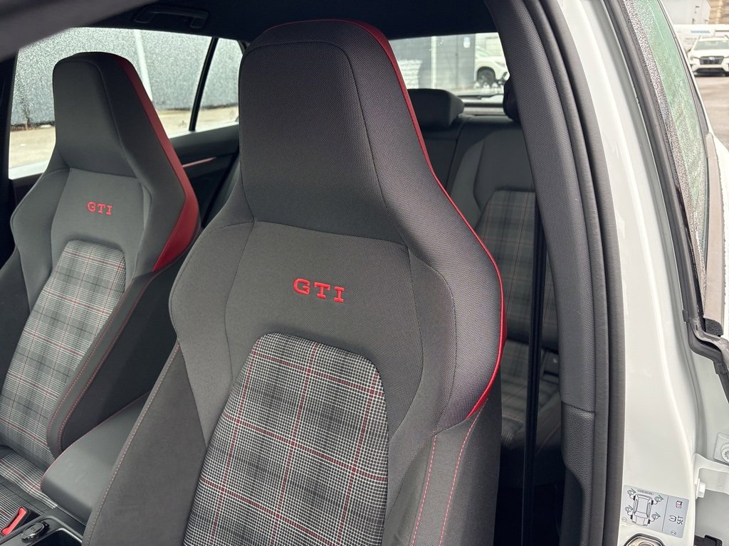 Used 2025 Volkswagen GTI S image 25
