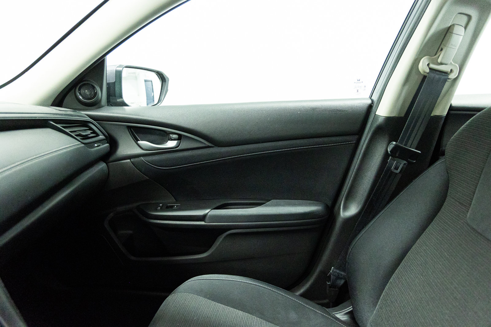 Used 2021 Honda Insight EX image 19