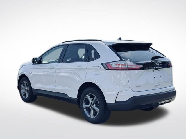 Used 2024 Ford Edge SEL w/ Sport Appearance Package AWD/4WD image 9