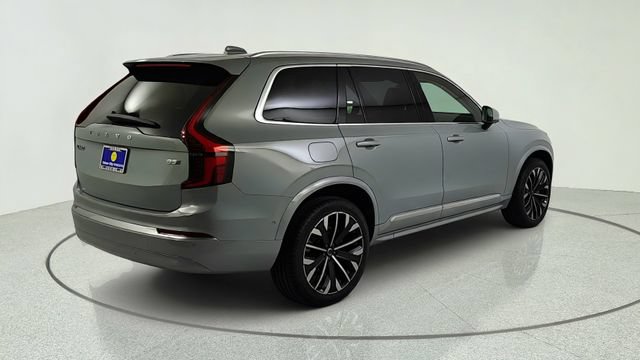New 2026 Volvo XC90 B5 Plus w/ Protection Package AWD/4WD image 7