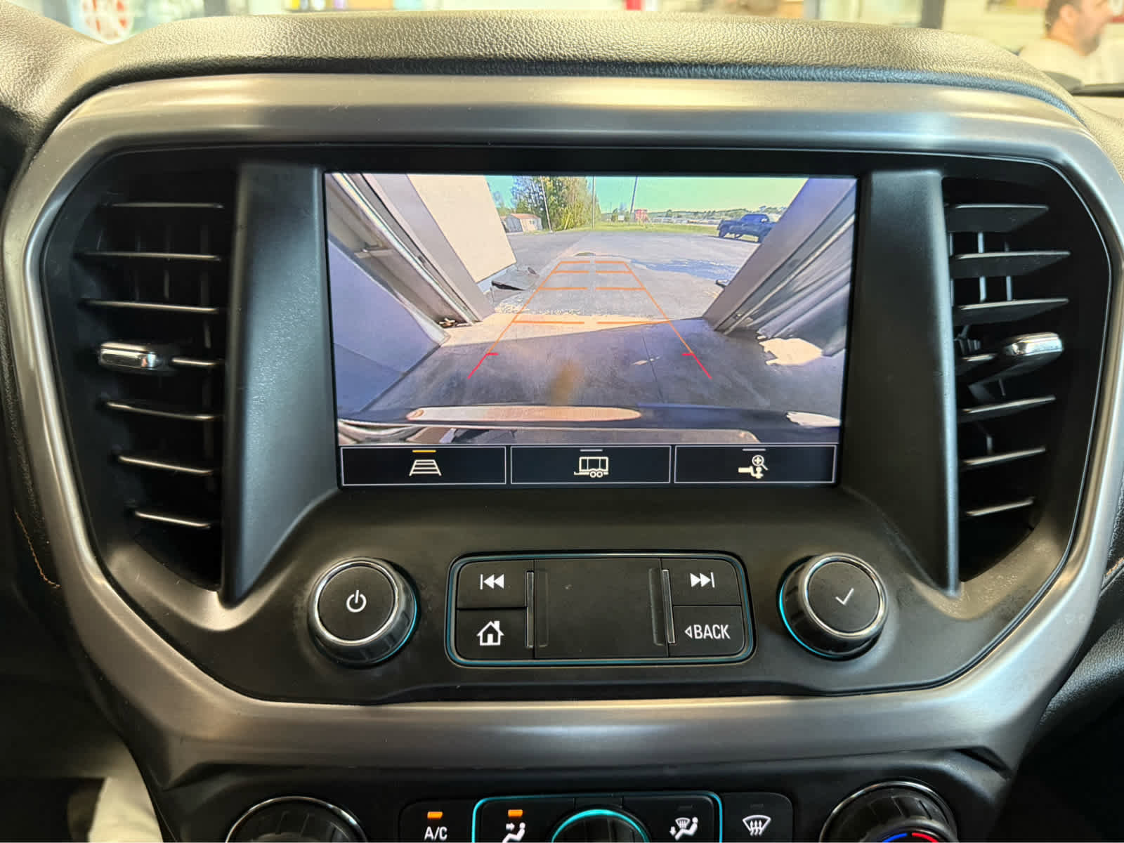 Used 2021 GMC Acadia AT4 w/ Trailering Package AWD/4WD image 20