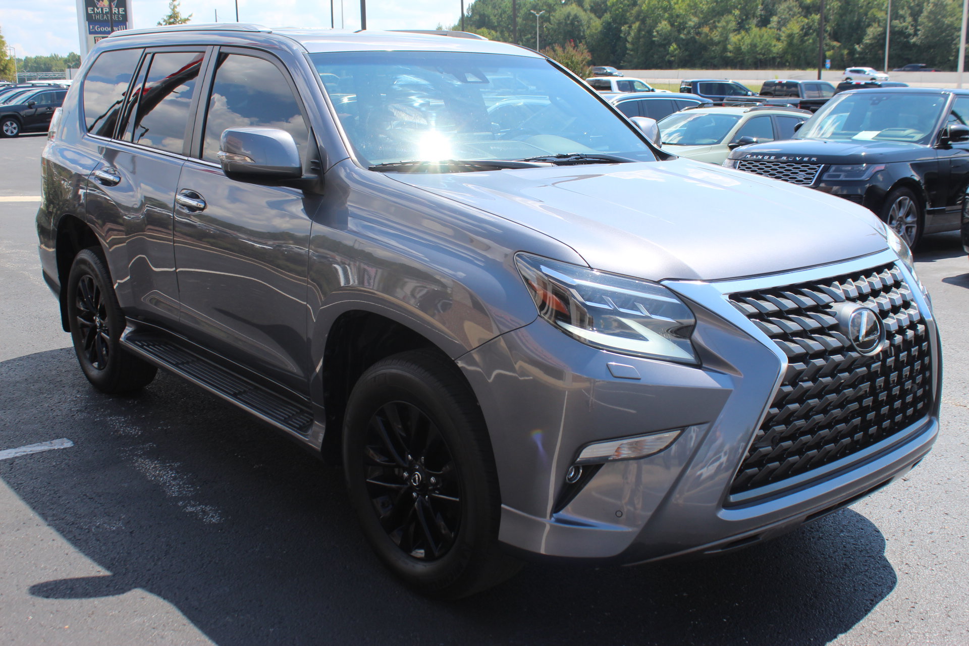 Used 2022 Lexus GX 460 Premium w/ Premium Plus Package AWD/4WD image 4
