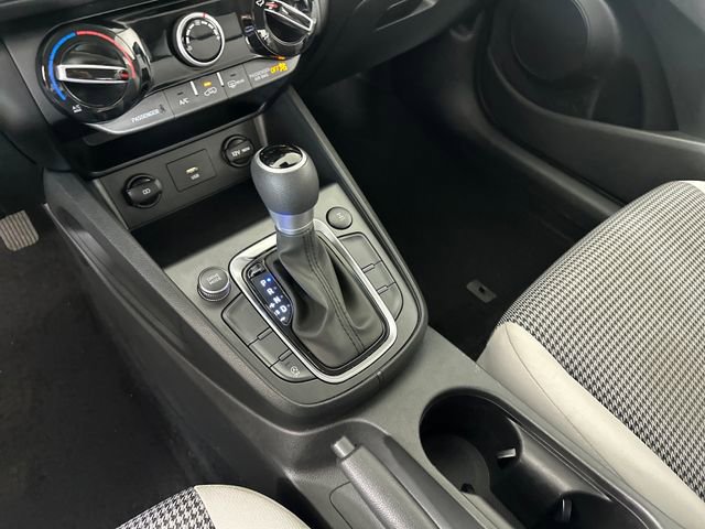 Certified 2023 Hyundai Kona SE image 20