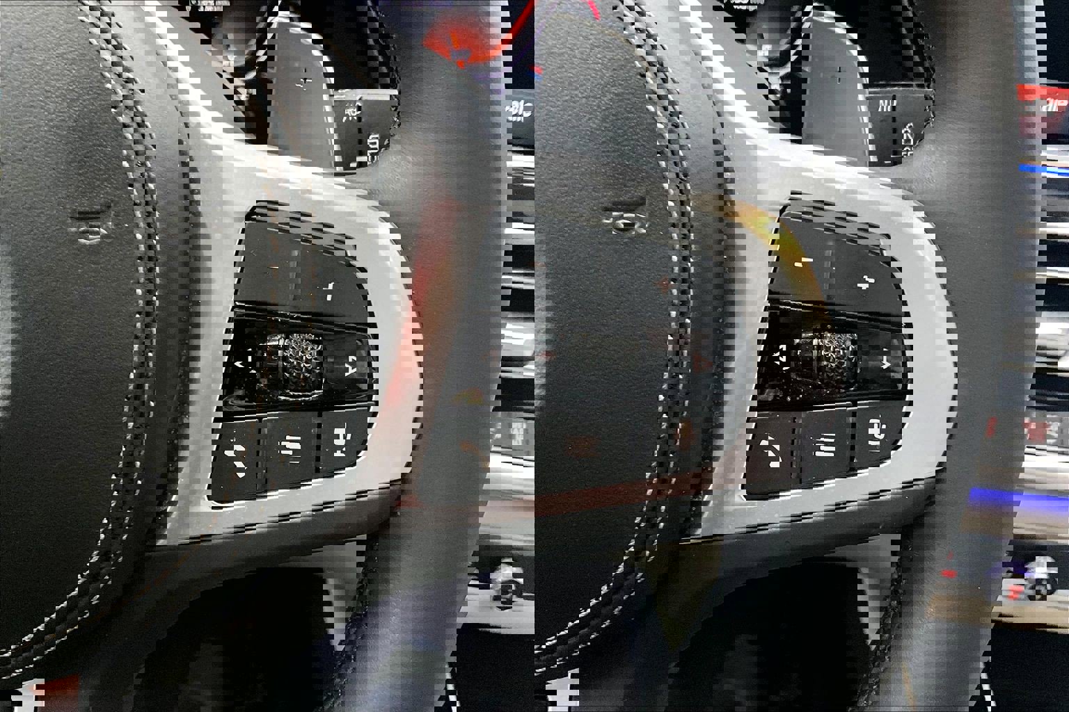 Used 2023 BMW X5 M50i w/ Executive Package image 18