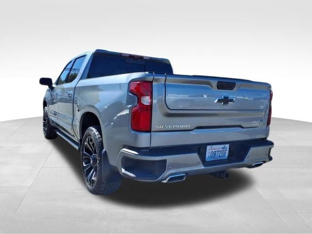 Used 2025 Chevrolet Silverado 1500 High Country w/ Technology Package AWD/4WD image 4