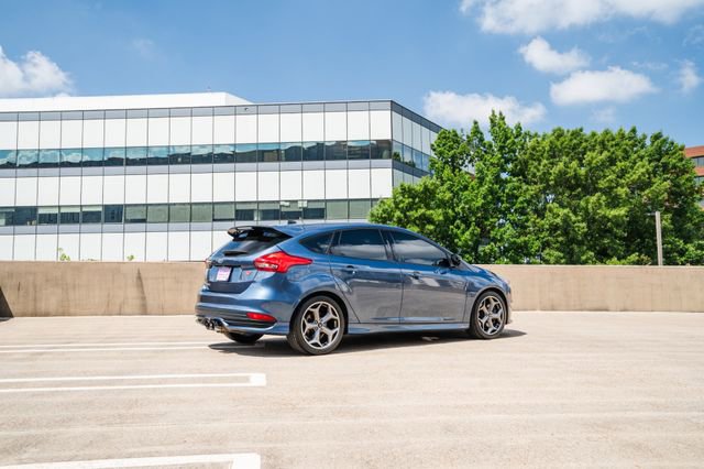 Used 2018 Ford Focus ST image 52