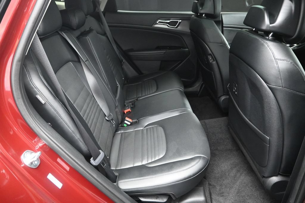 Certified 2024 Kia Sportage SX FWD image 39