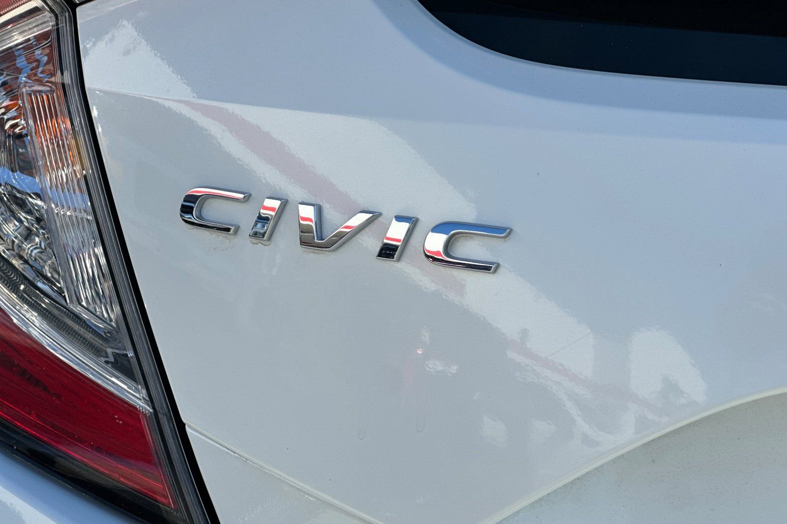 Used 2019 Honda Civic EX image 25