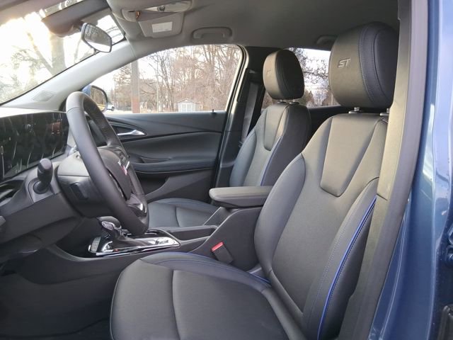 New 2026 Buick Encore GX Sport Touring w/ Comfort Package AWD/4WD image 12