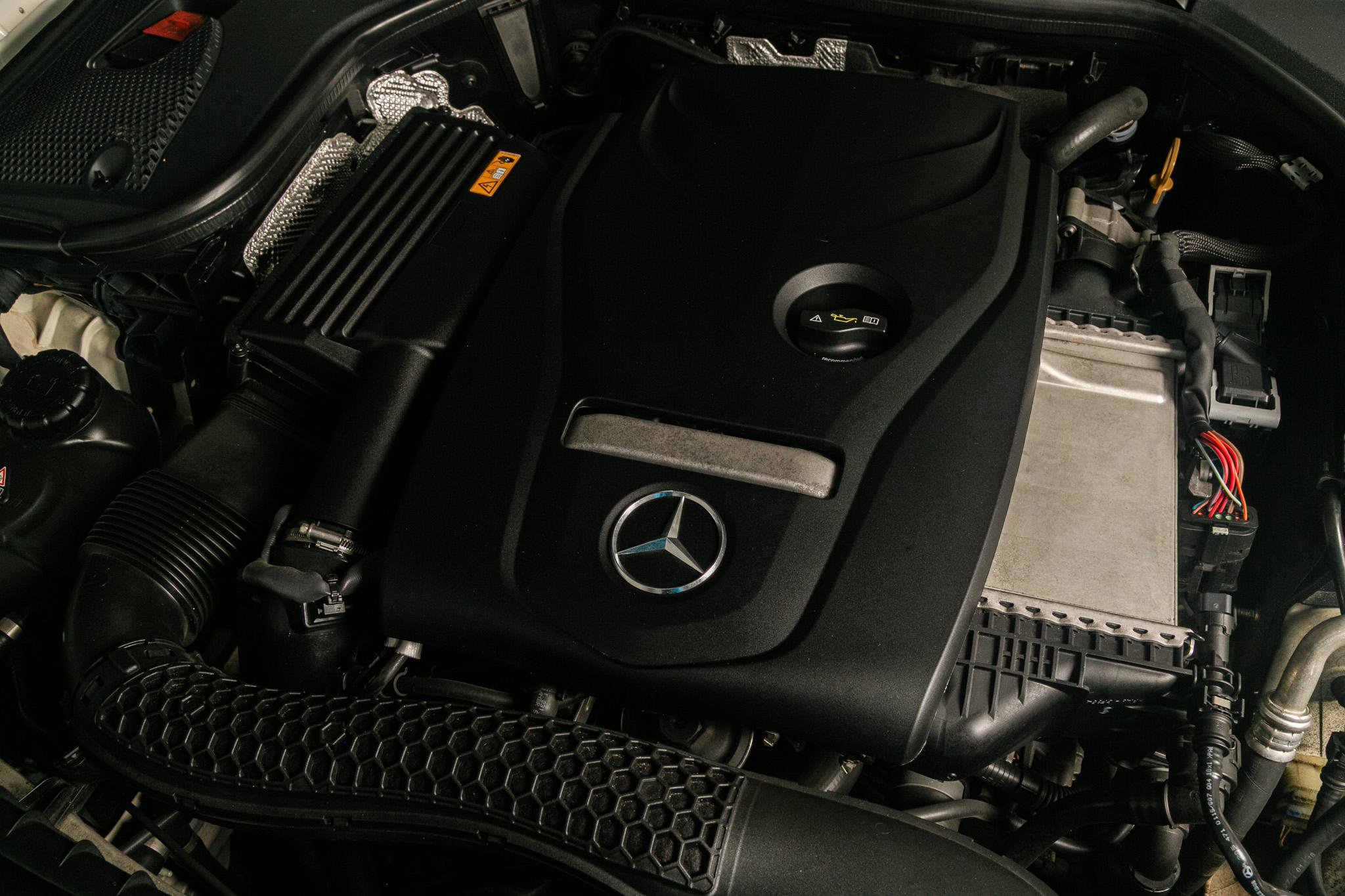 Used 2018 Mercedes-Benz E 300 E 300 RWD Sedan w/ Premium 1 Package image 46