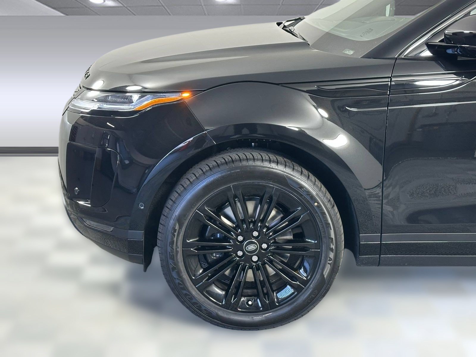 Used 2026 Land Rover Range Rover Evoque S AWD/4WD image 10