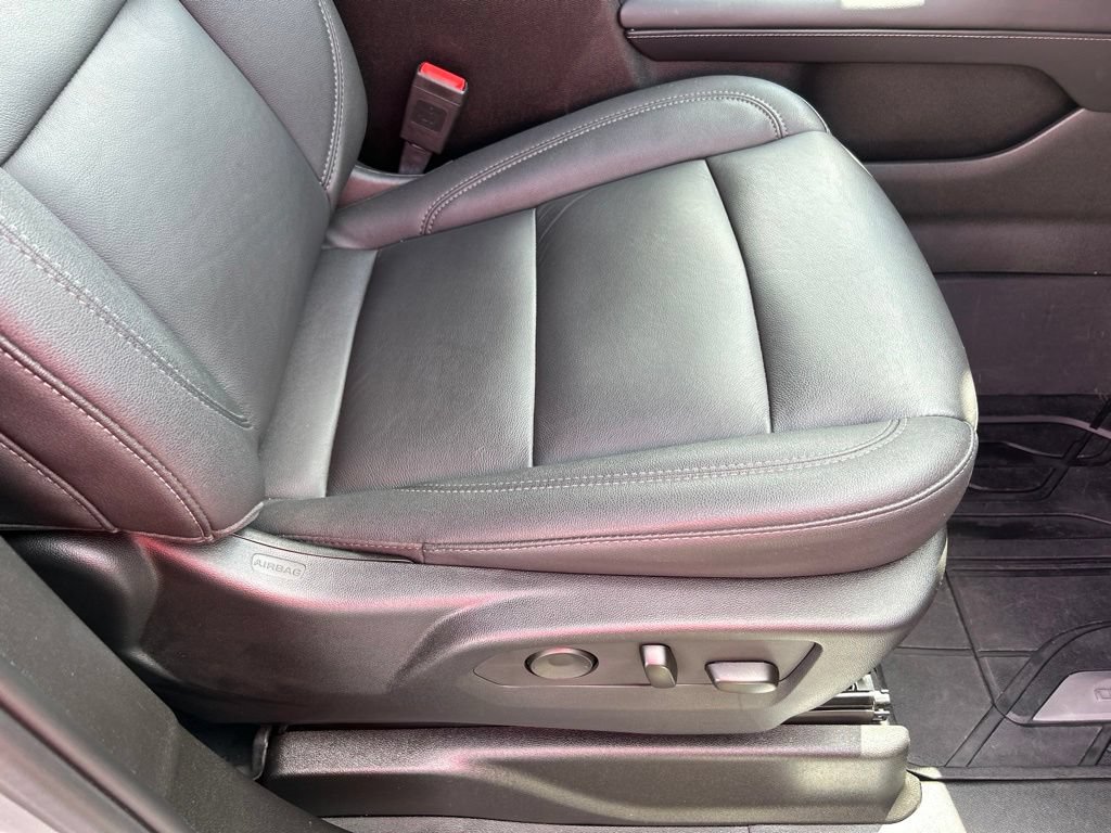 Certified 2023 Chevrolet Tahoe LT w/ Luxury Package AWD/4WD image 50