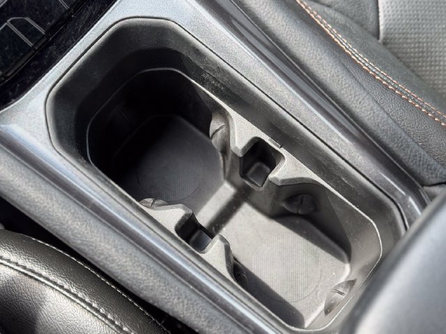 Used 2023 Jeep Compass Latitude AWD/4WD image 19