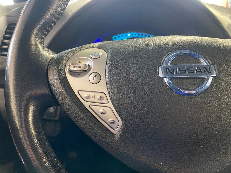 Used 2013 Nissan Leaf SV w/ LED & Quick Charge Pkg FWD image 22