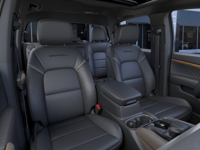 New 2026 GMC Canyon Denali w/ LPO, Denali Black Edition AWD/4WD image 16