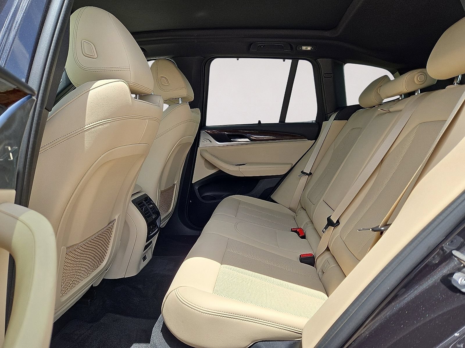Used 2022 BMW X3 sDrive30i w/ Convenience Package RWD image 16