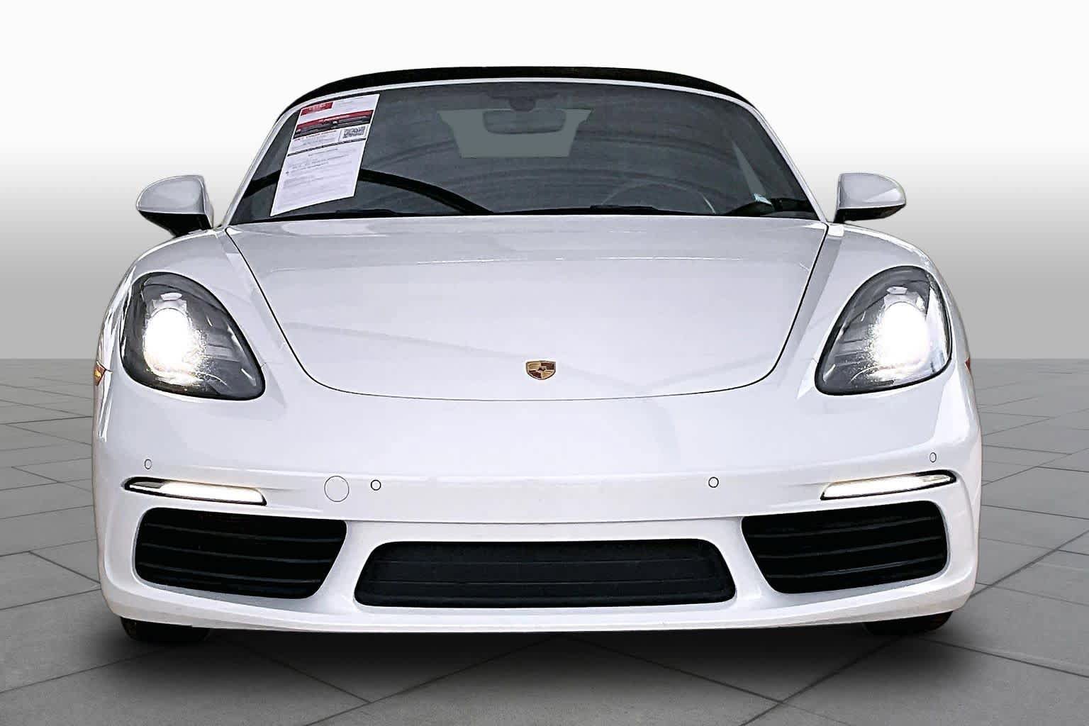 Used 2019 Porsche 718 Boxster RWD image 4