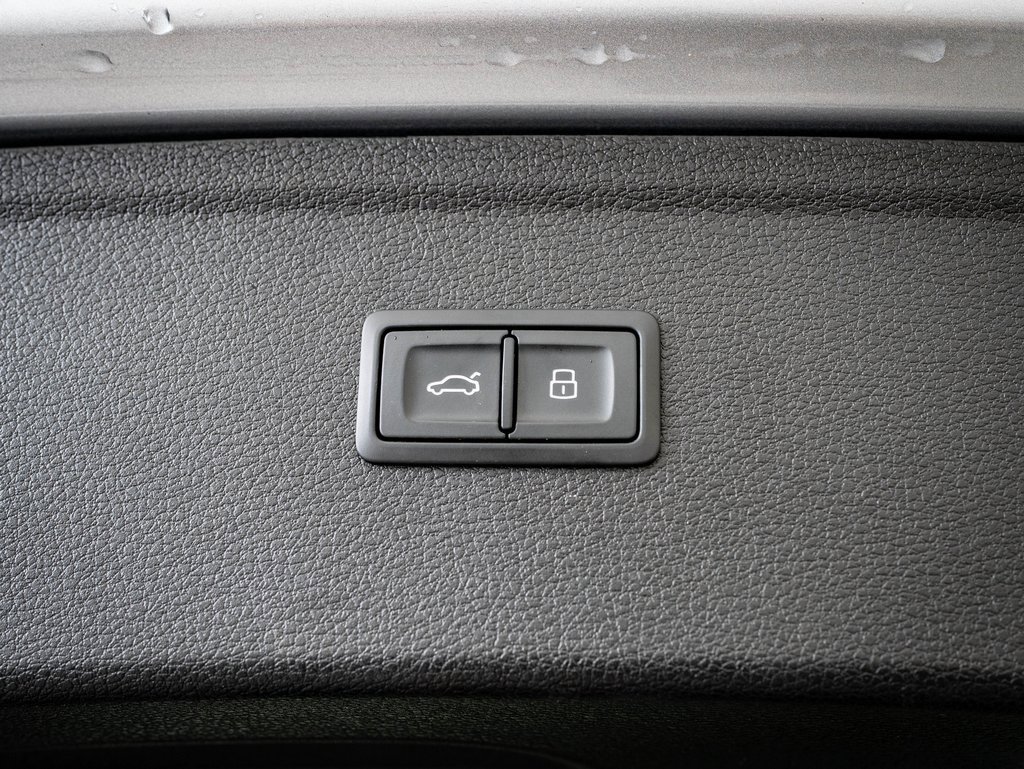 Certified 2022 Audi Q5 2.0T Premium Plus w/ Premium Plus Package image 19