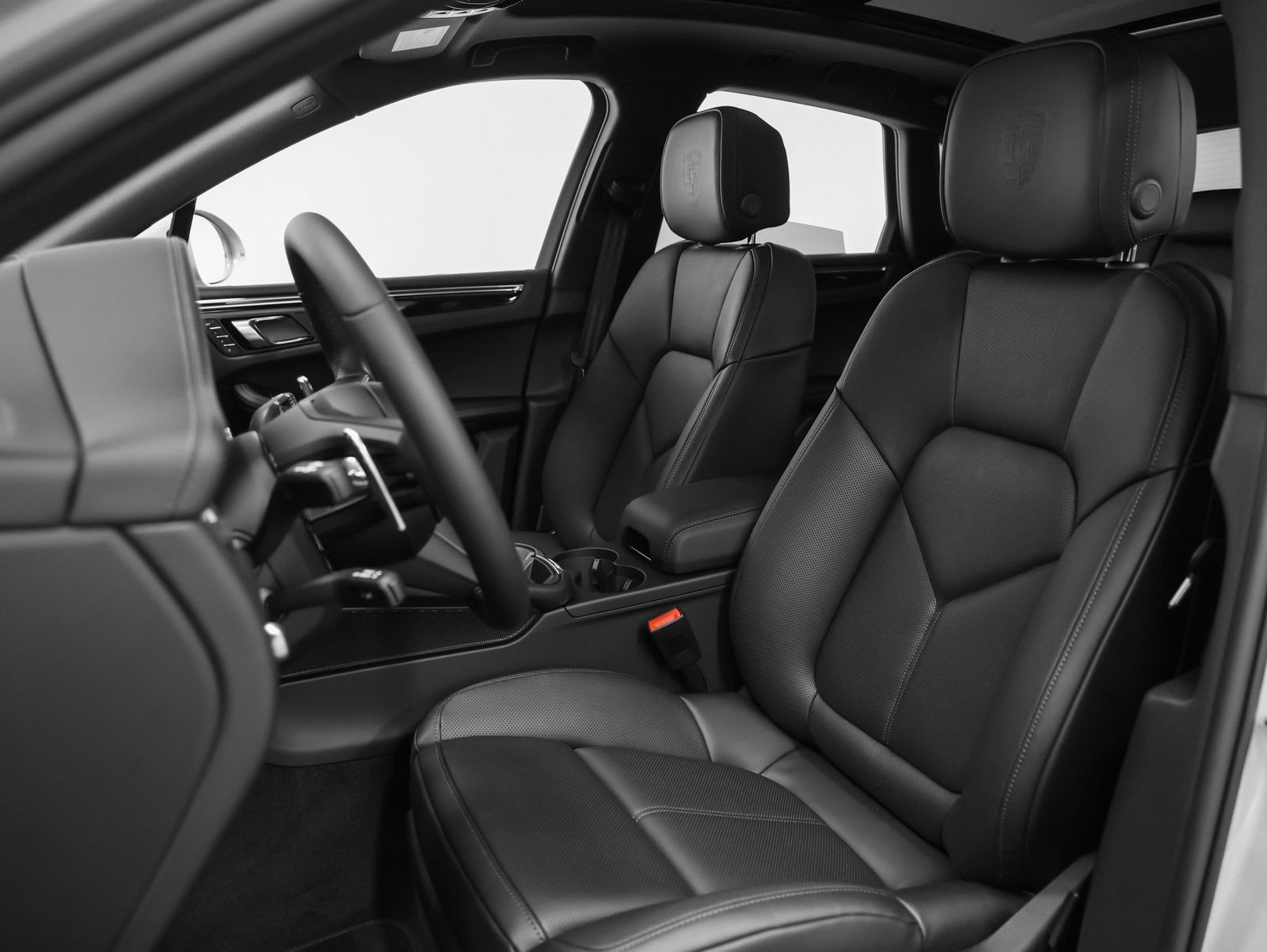 New 2026 Porsche Macan image 44