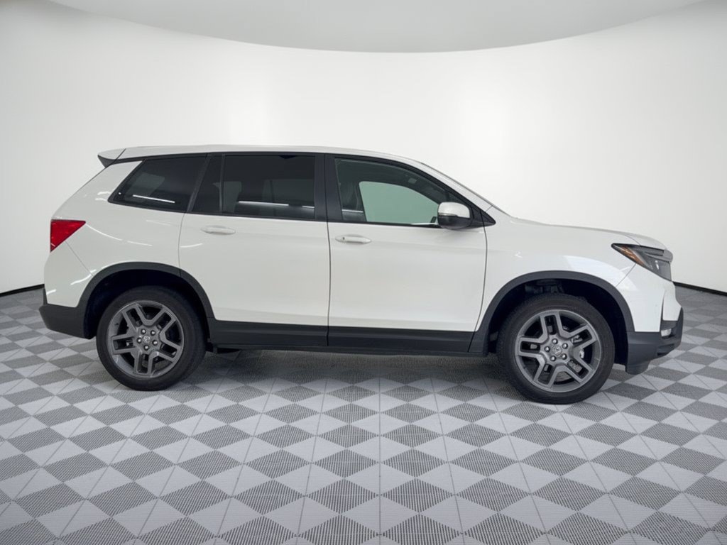 Used 2023 Honda Passport EX-L image 8