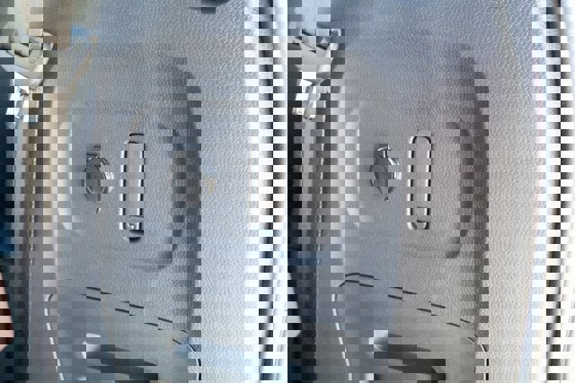 New 2025 Volkswagen ID. Buzz Pro S image 40