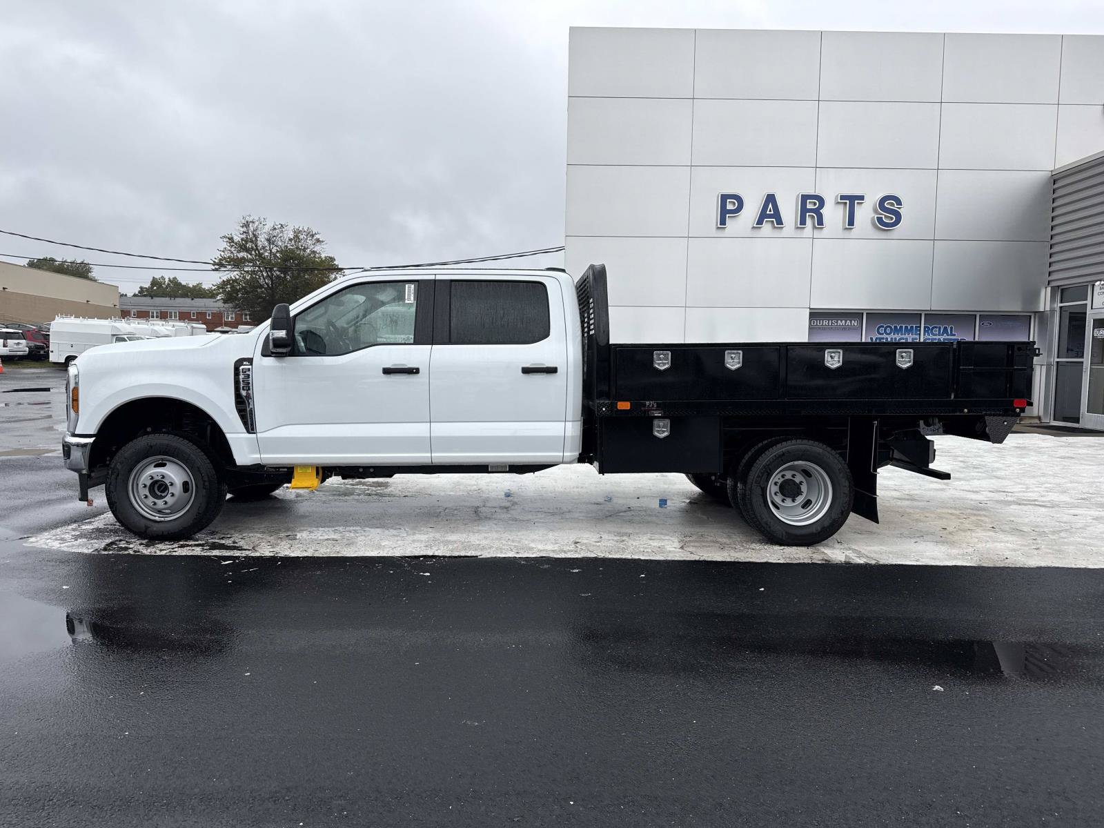 New 2026 Ford F350 XL w/ XL Chrome Package AWD/4WD image 6
