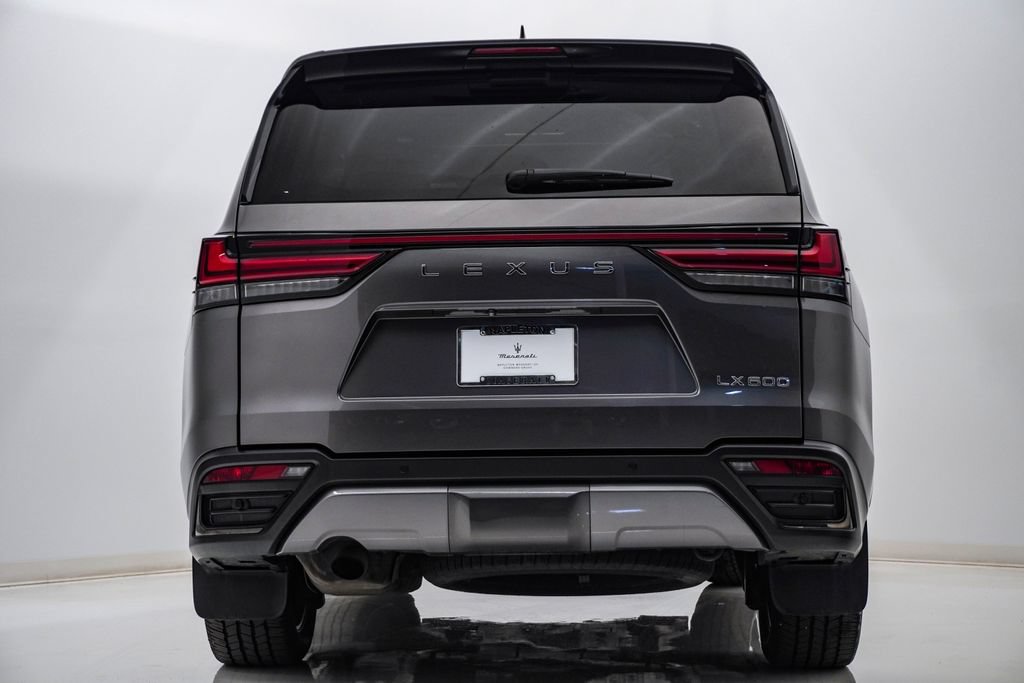 Used 2023 Lexus LX 600 4WD w/ Appearance Package image 8