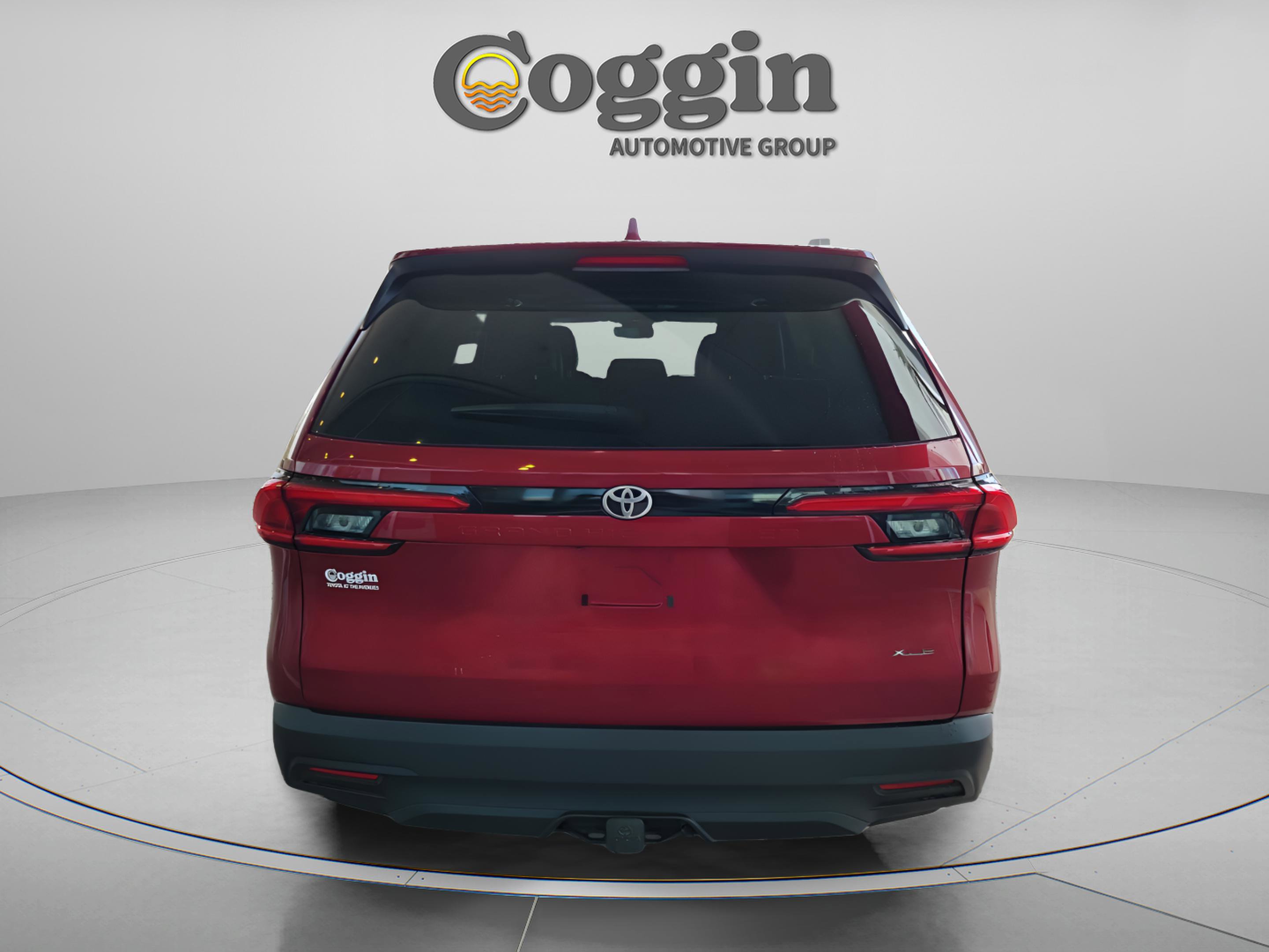 Certified 2024 Toyota Grand Highlander XLE image 6