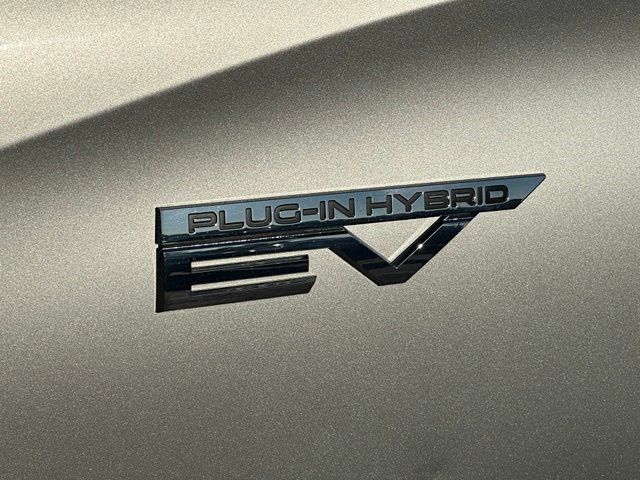 Used 2023 Mitsubishi Outlander SEL AWD/4WD image 12