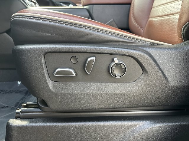 Certified 2023 GMC Yukon Denali Ultimate AWD/4WD image 27