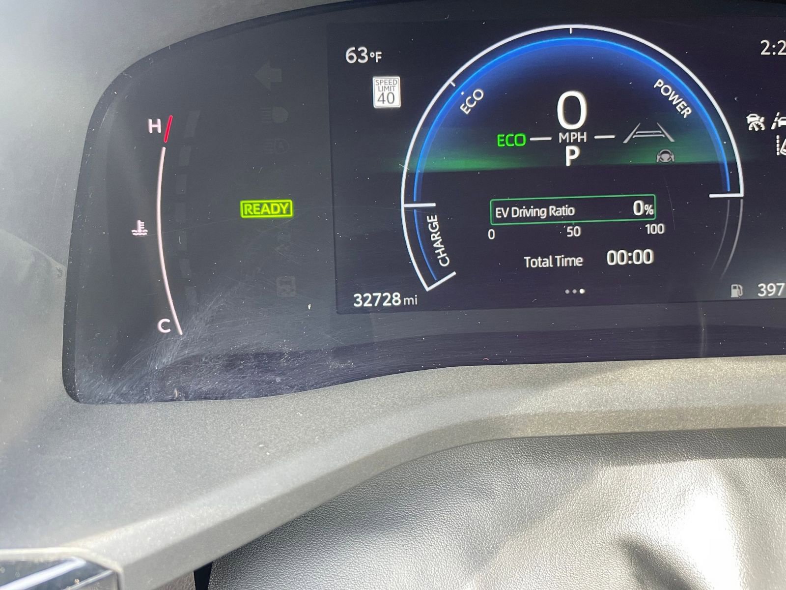 Used 2025 Toyota Camry LE image 39