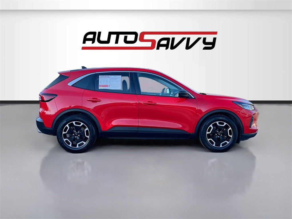 Used 2024 Ford Escape Active image 8