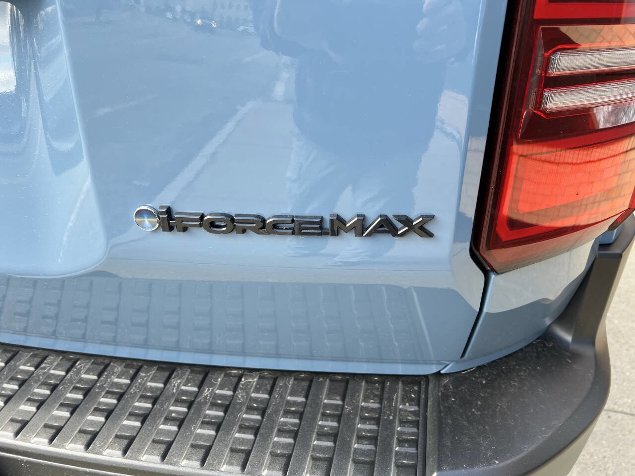 Used 2025 Toyota Land Cruiser w/ Premium Package image 7