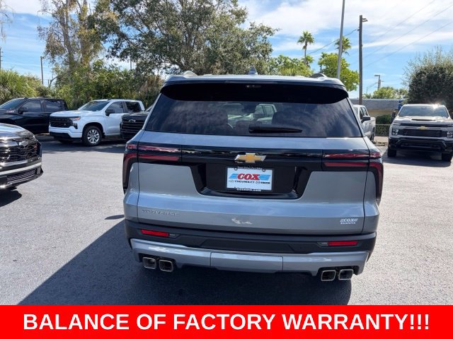 Certified 2026 Chevrolet Traverse LT w/ Driver Confidence Package FWD image 5